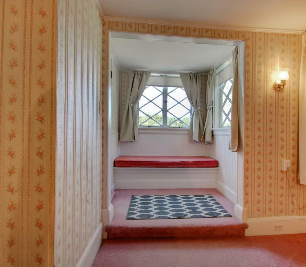 Old Corner Inn Manchester-by-The-Sea Екстериор снимка